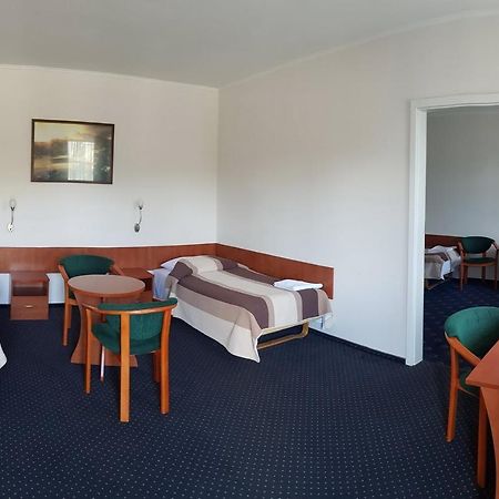 Hotel Alicja Łódź Buitenkant foto